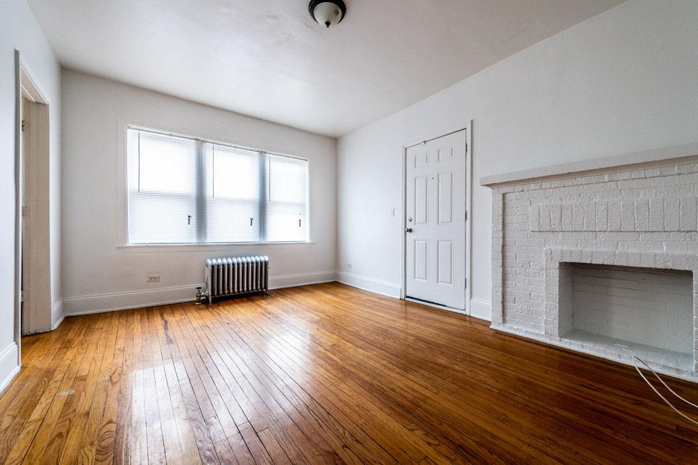 7800 S Kingston-South Shore Apartments Image 3