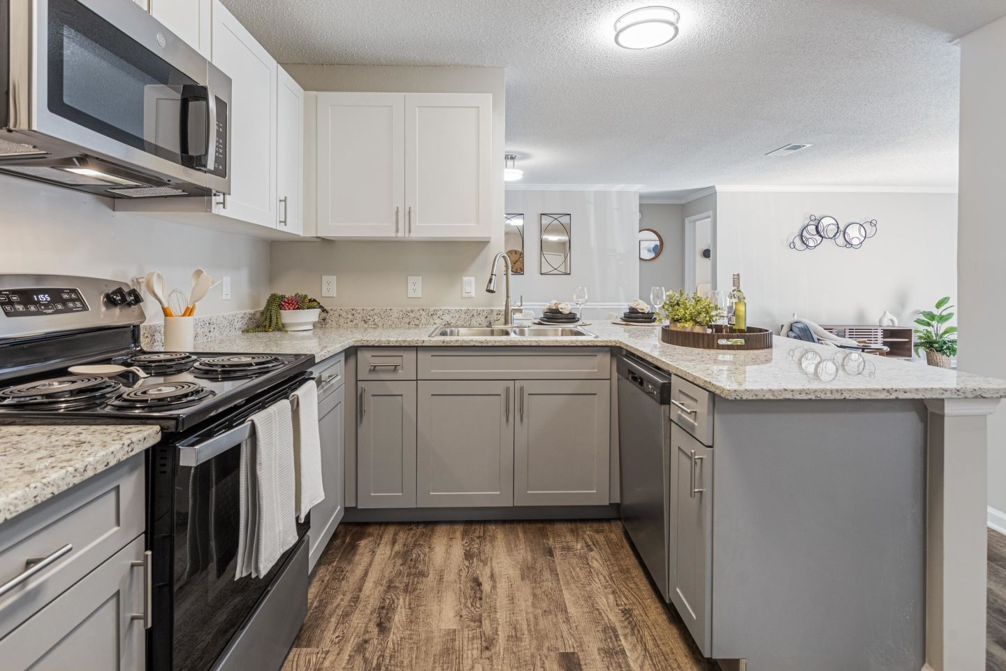 Skylar Ridge Image 3