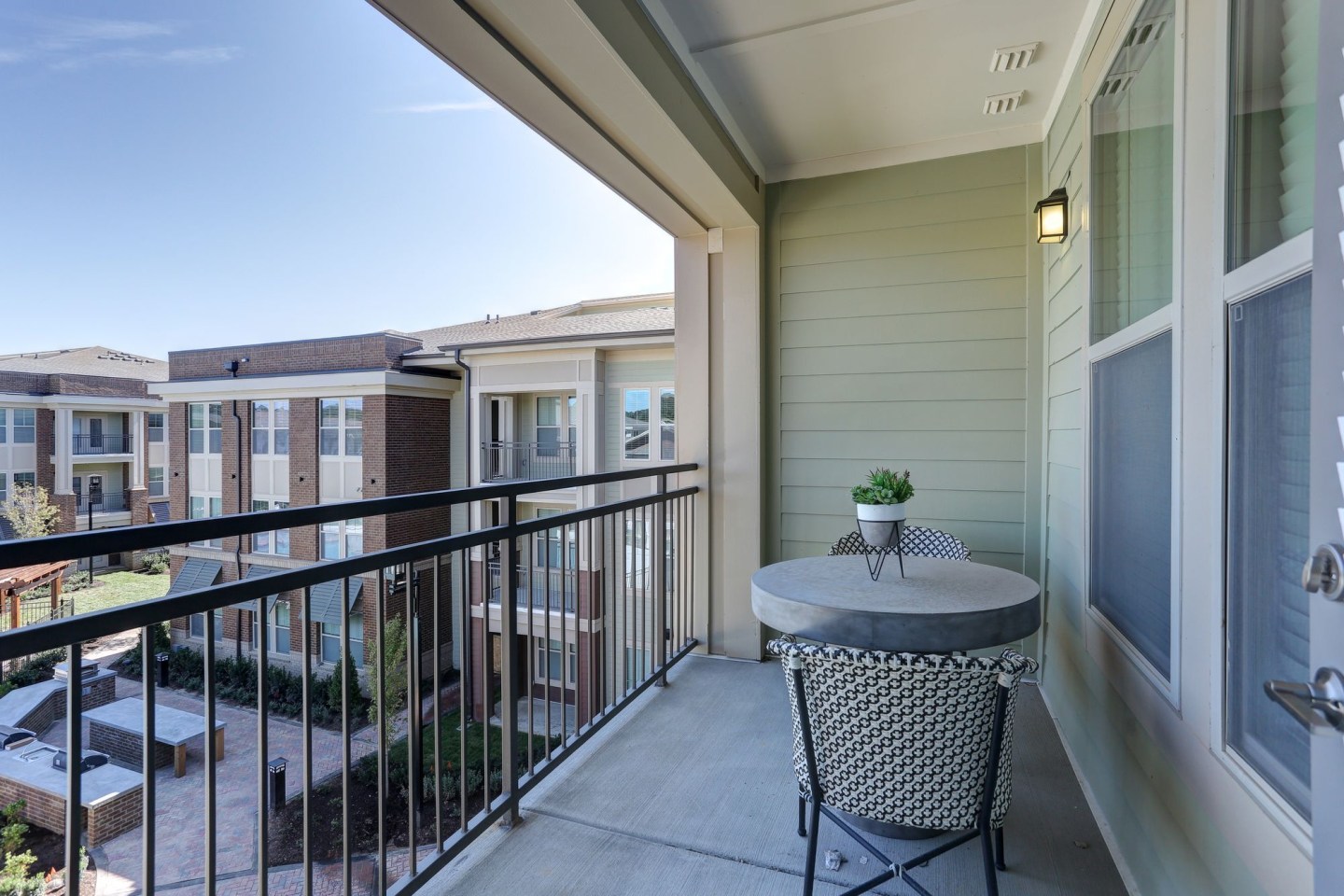 The Sawyer at One Bellevue Place Image 9