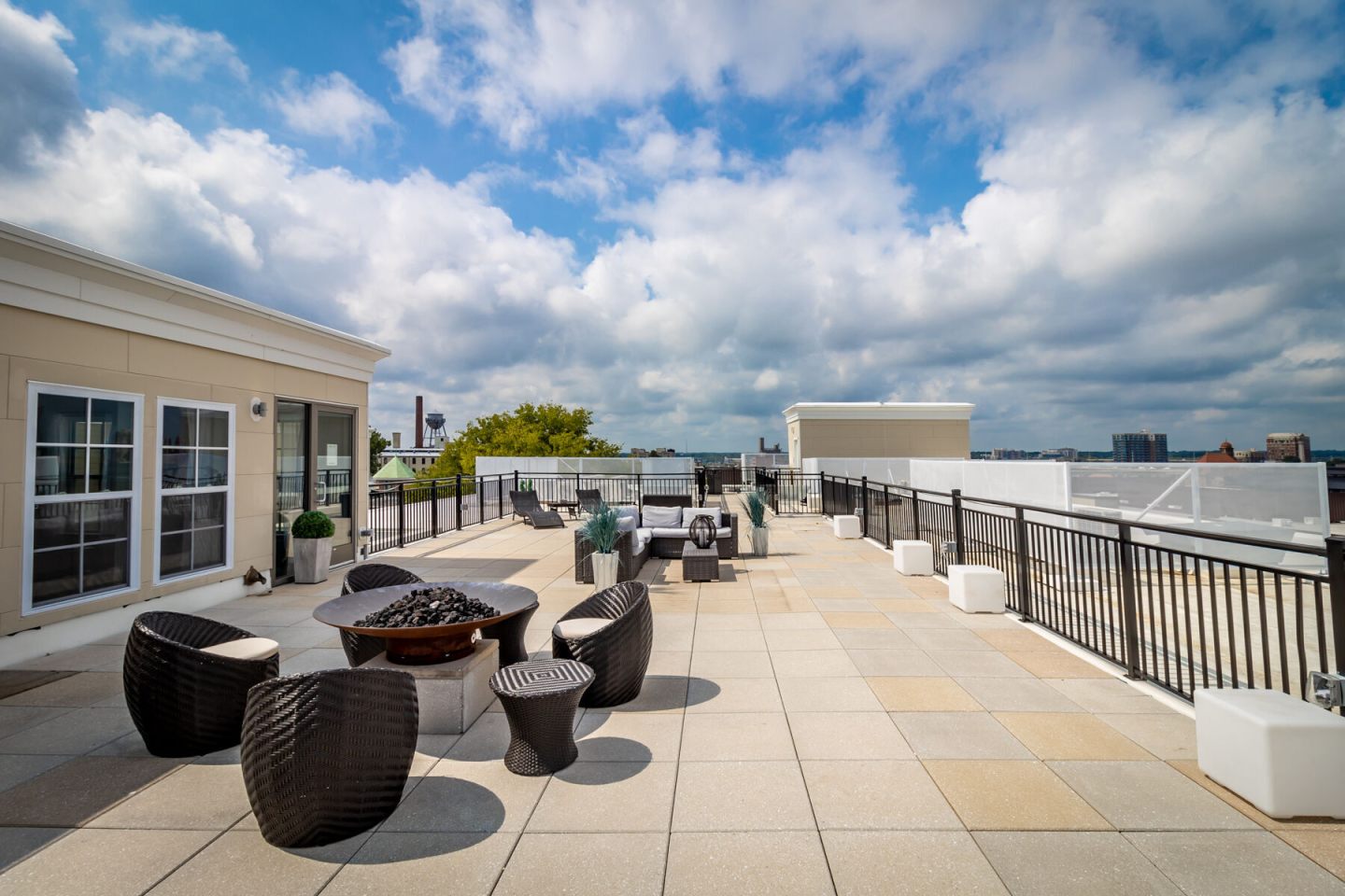Vida East Image 24