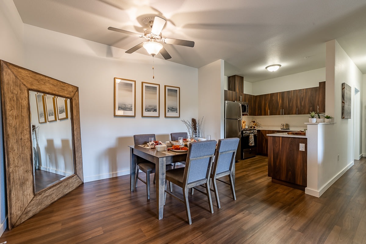 Britton Place Image 30