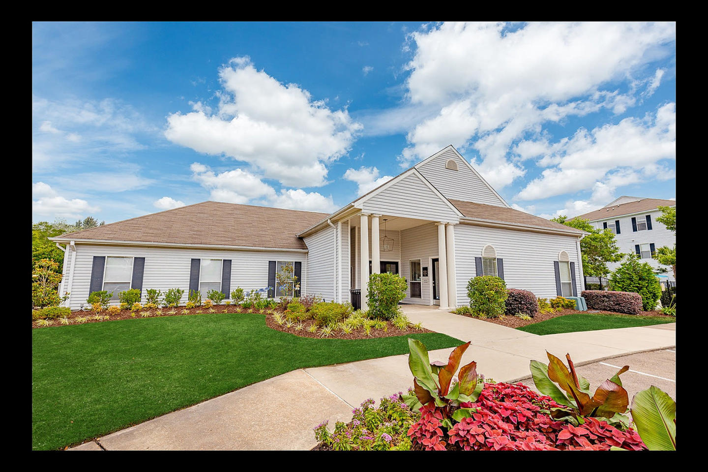 Cypress Pointe Image 1
