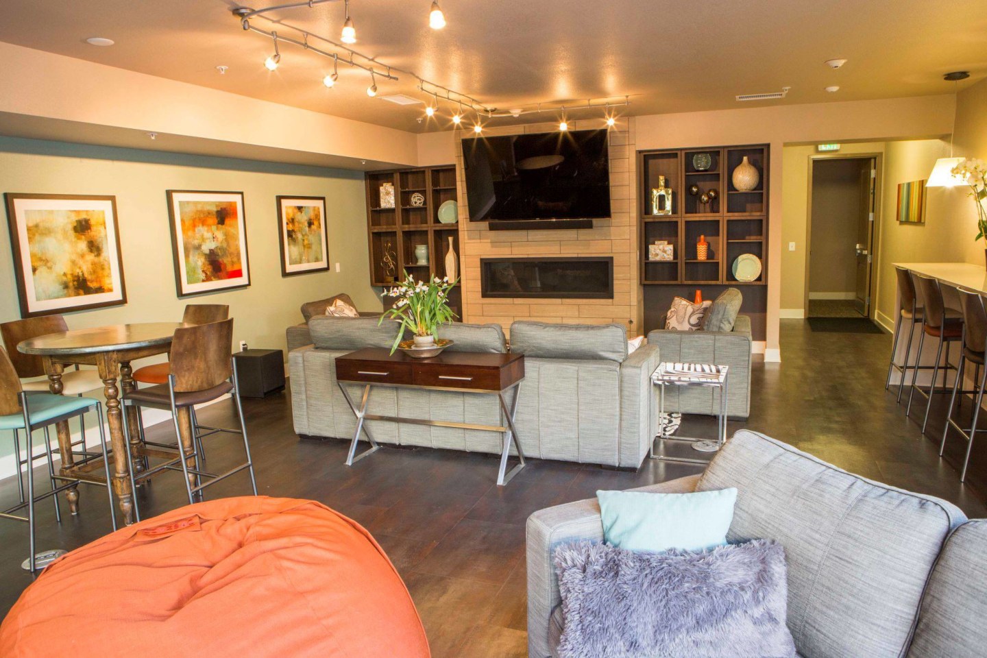 Highland Place Image 7