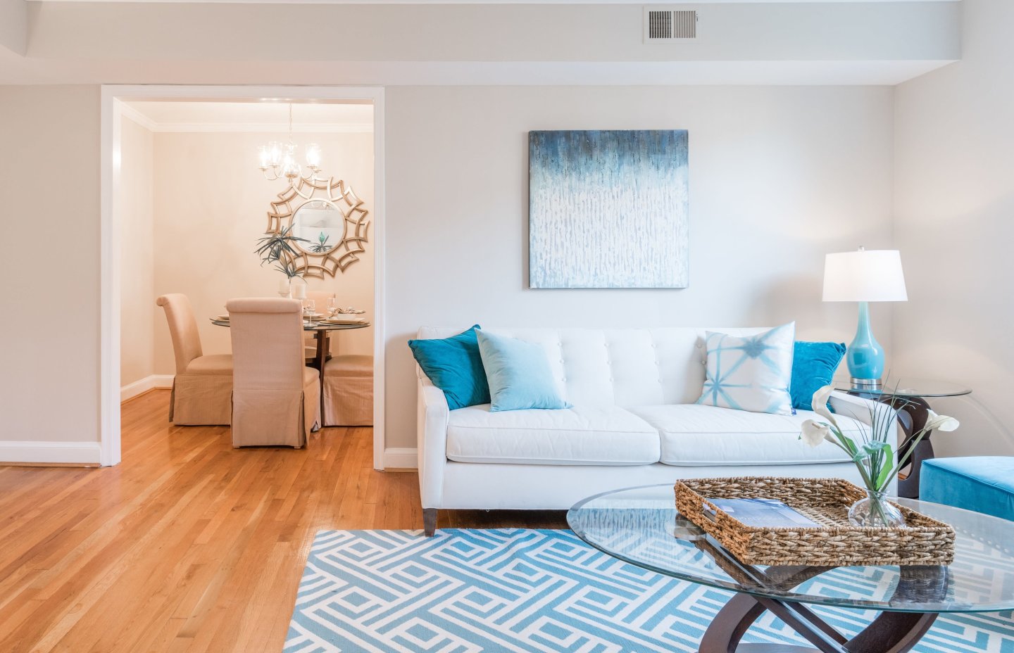 Manor House Apartments Image 2