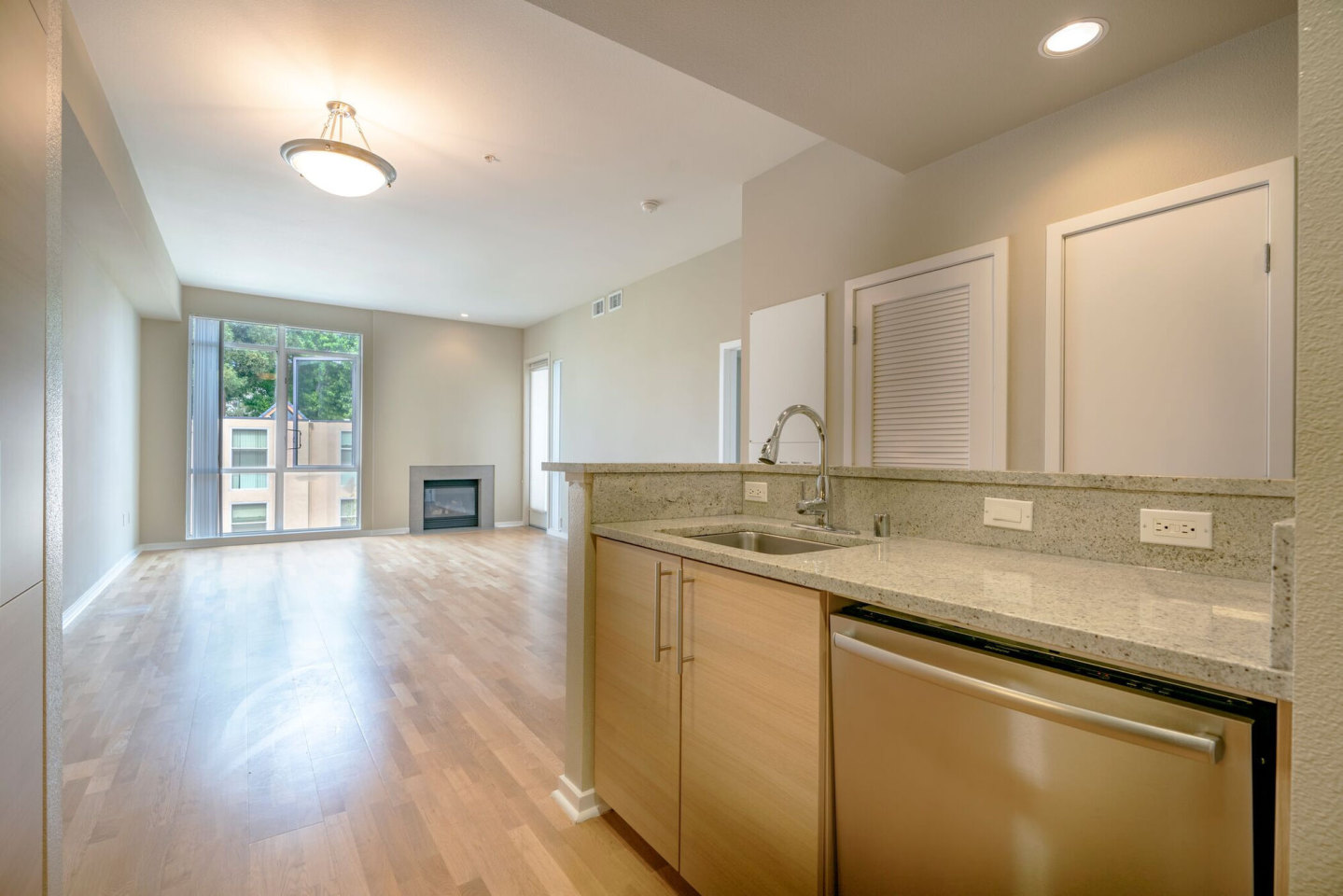 Mercer Image 21