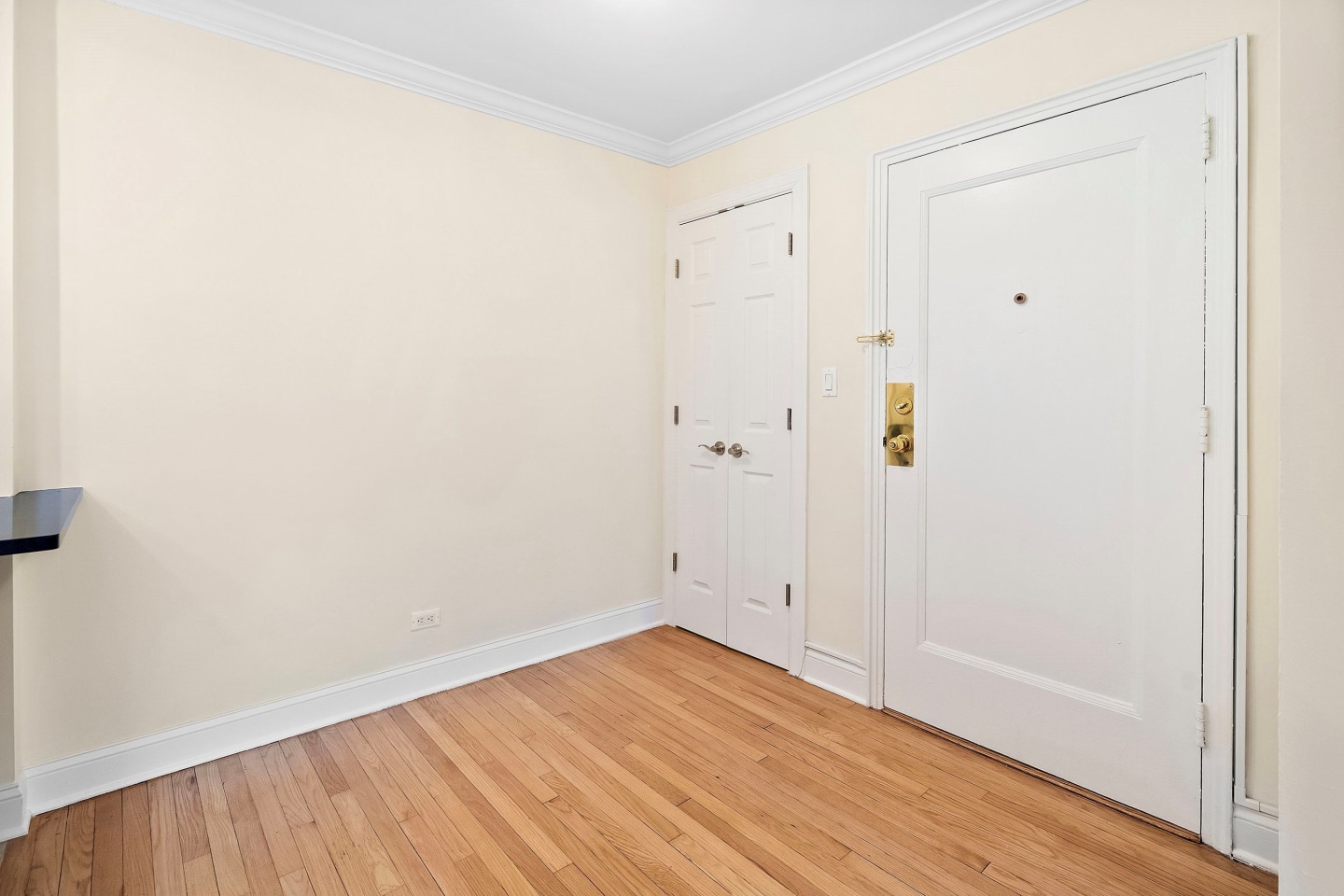 188 Bellevue Ave Image 6