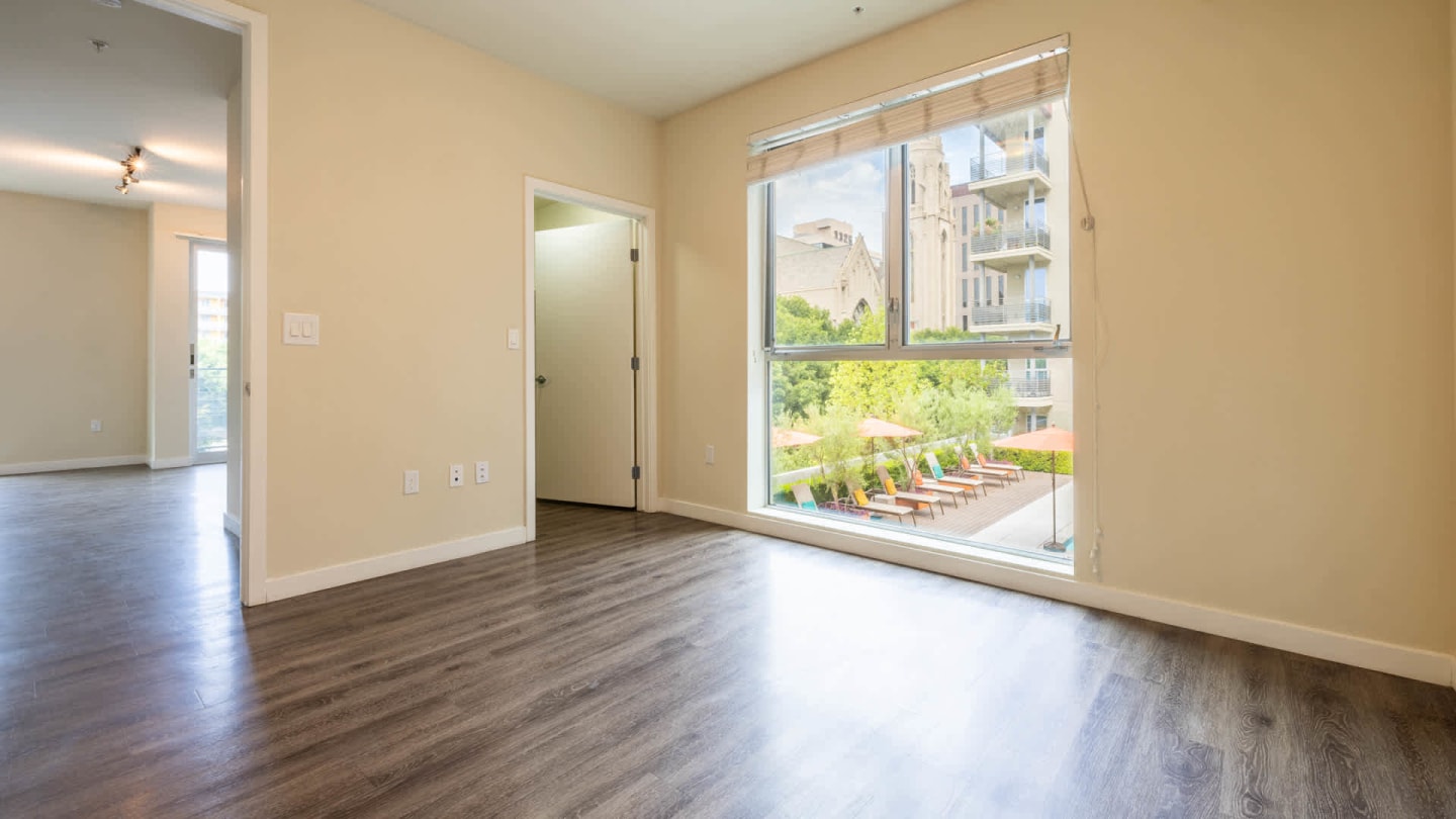 Radius Koreatown Image 24