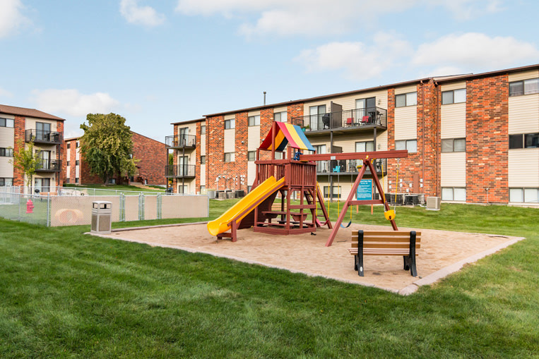 Oakwood Estates Image 2
