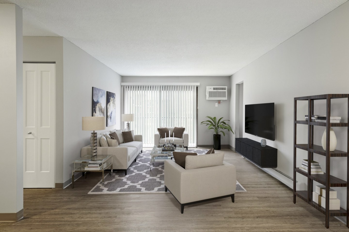 Ballantrae Apartments I Image 2