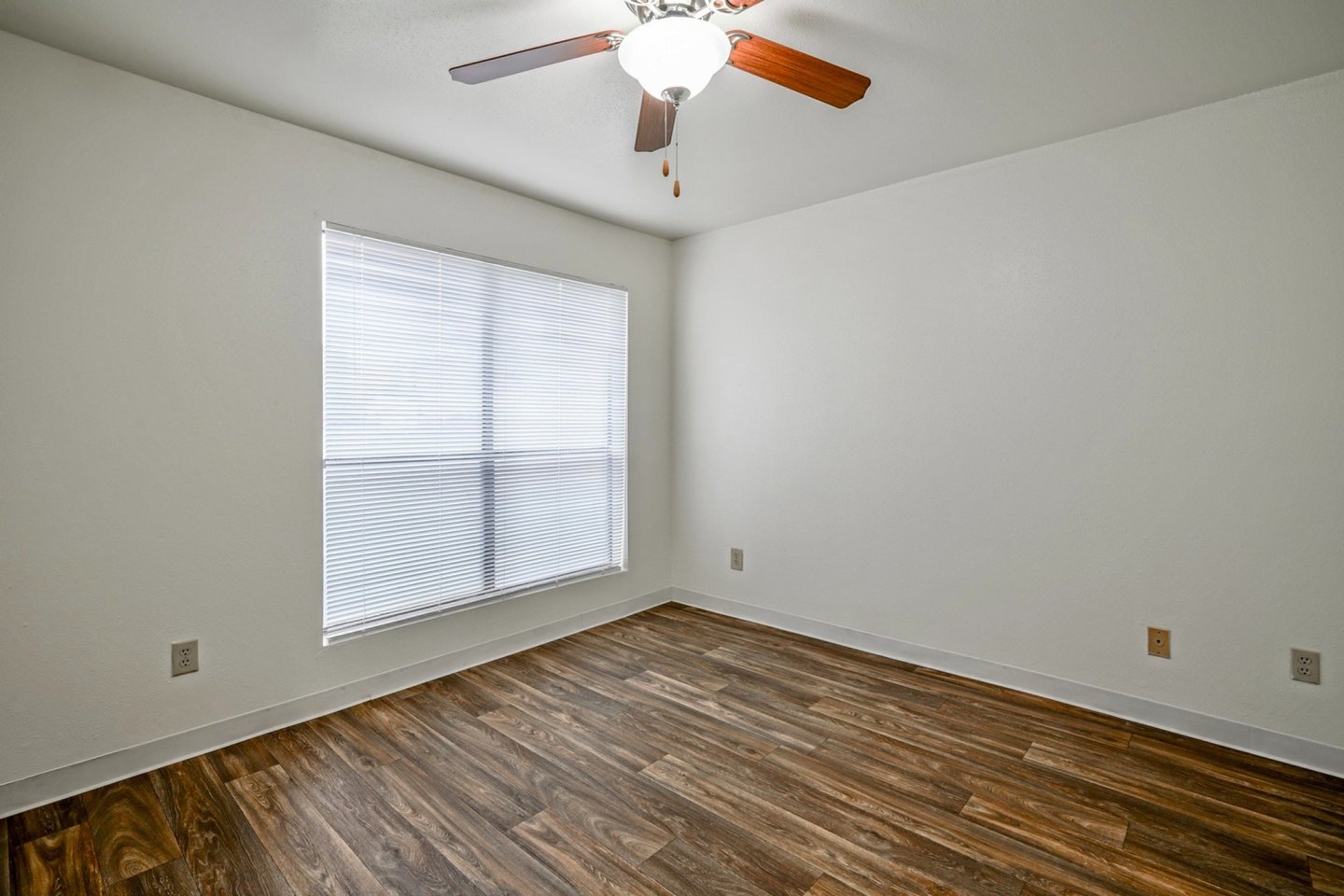 Silverado Apartments Image 26