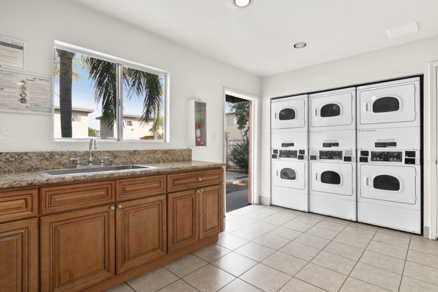 Parthenia Terrace Apartments Image 37