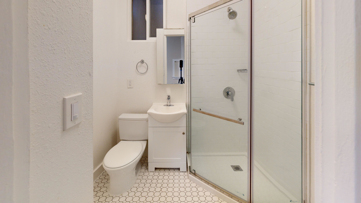 1020 Post Street Image 3