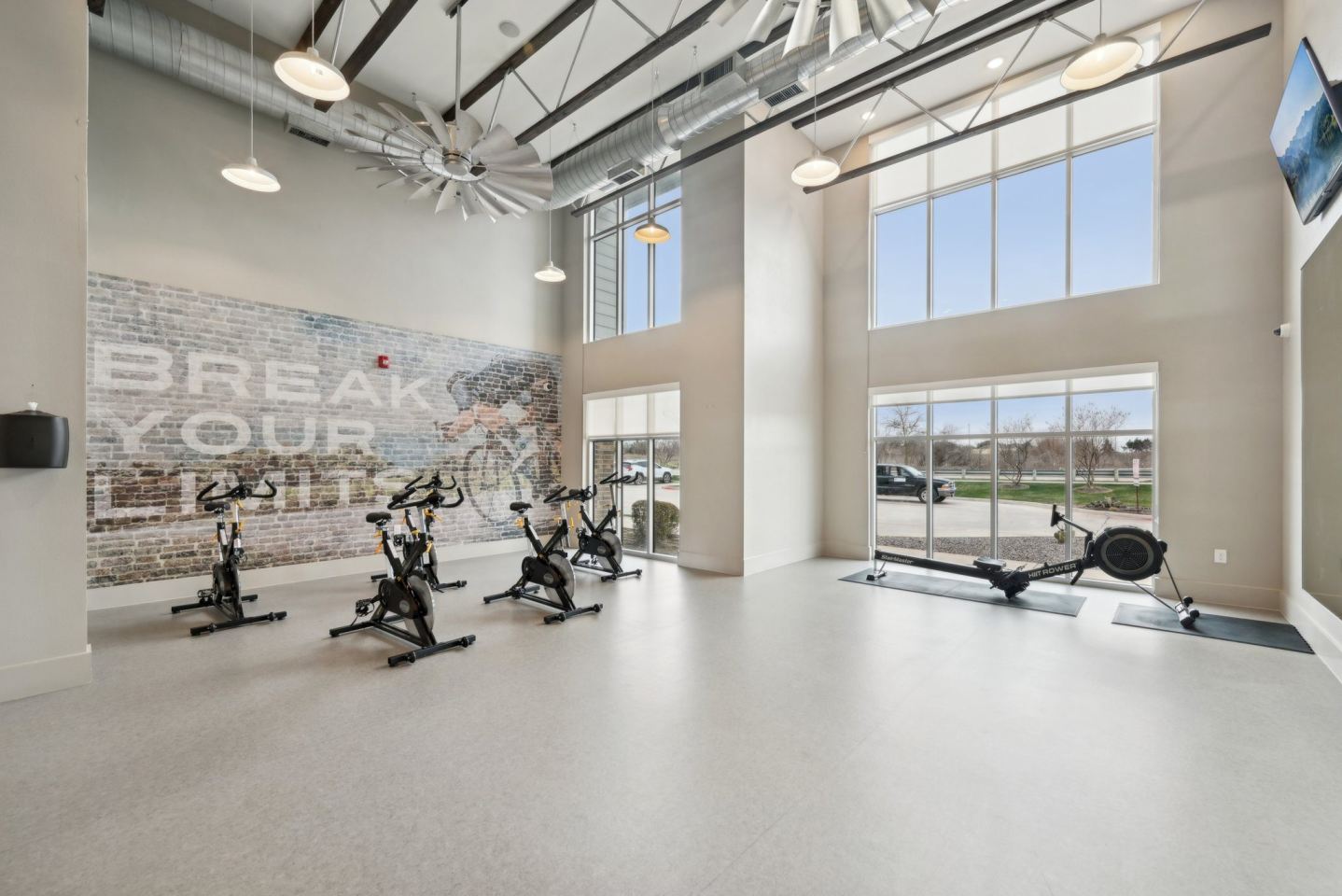 Luxia Rockwall Downes Image 48