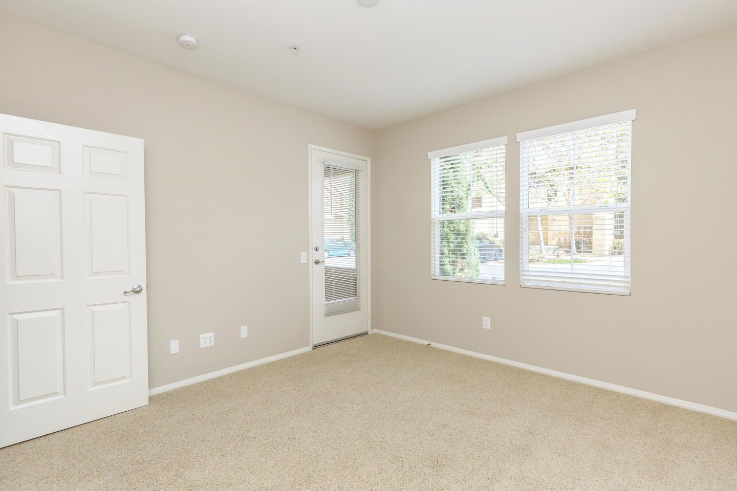 Laurel Terrace Apartment Homes Image 5