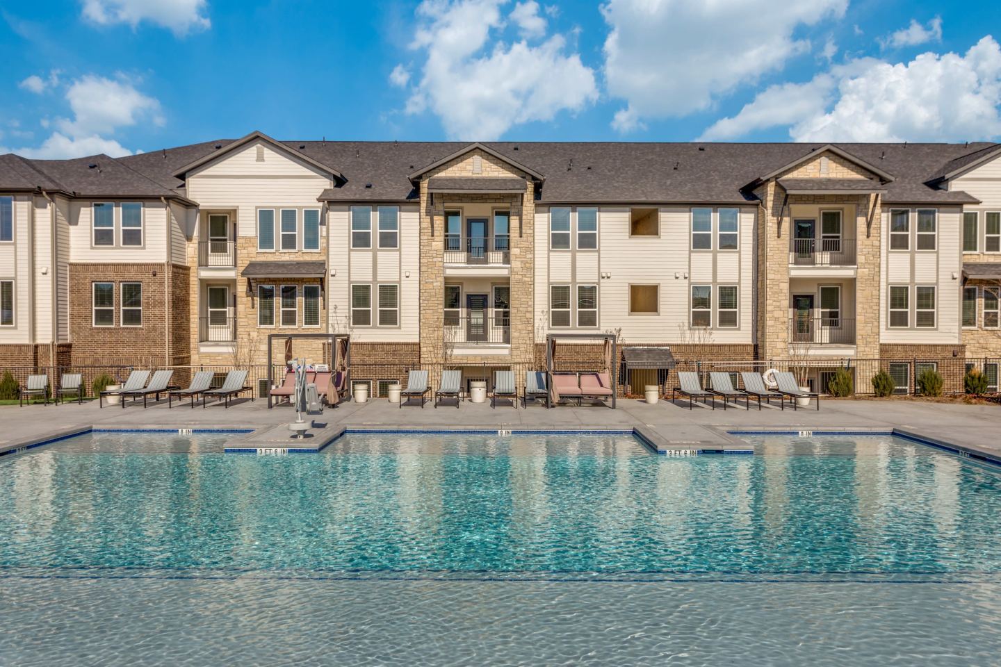 The Royalton at Chapel Creek Image 9