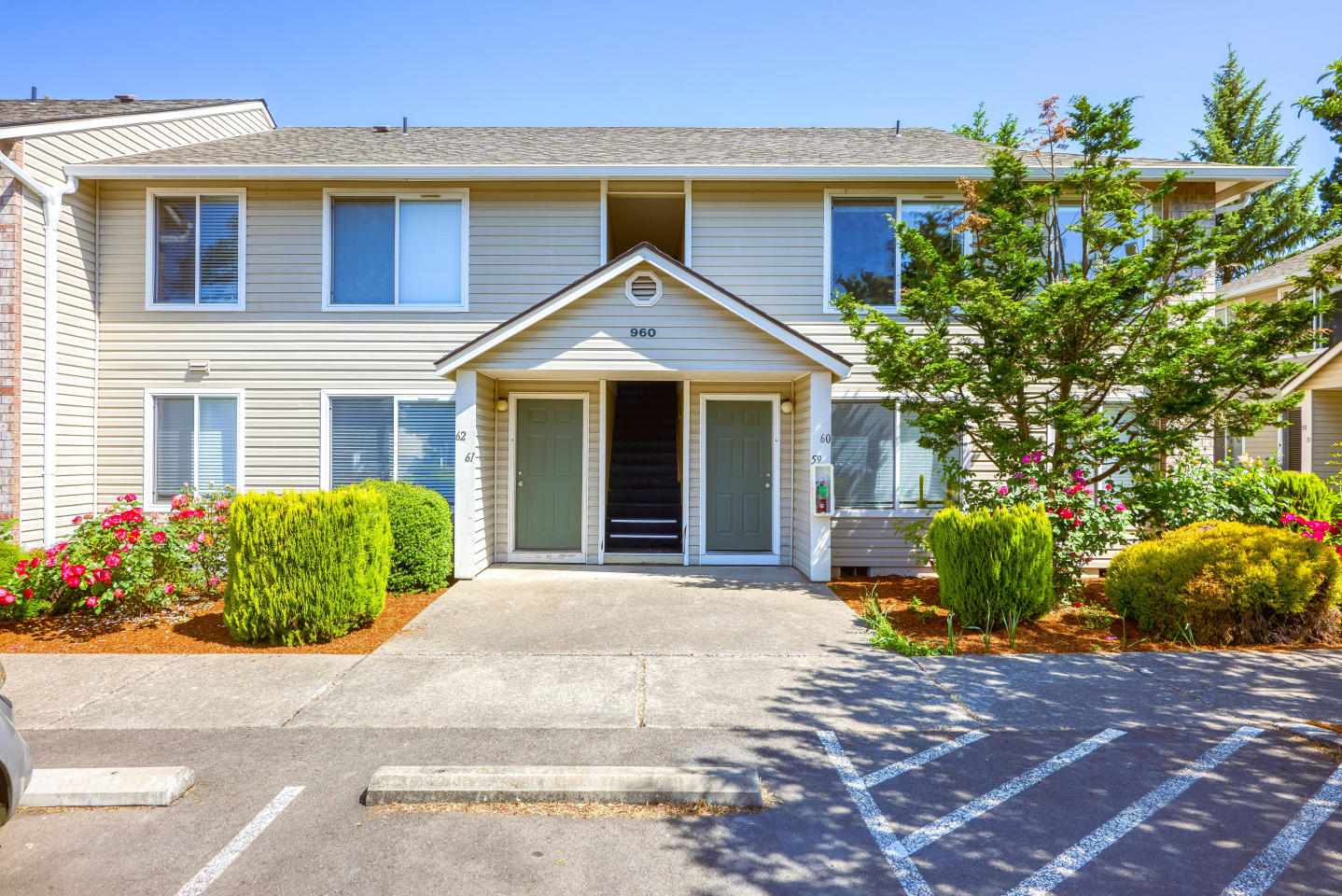 Pacific Crest Apartments Image 41