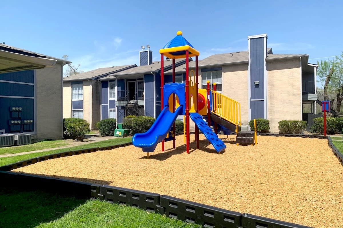 Pine Creek Apartments Image 25