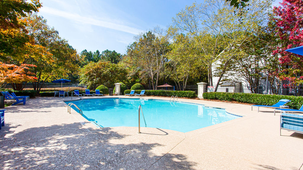Charlestowne Apartments Image 12