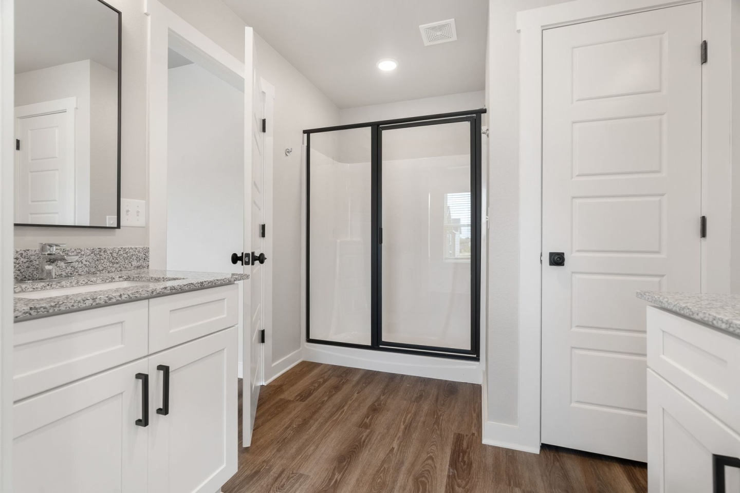 BIRDMASTER DRIVE RESIDENCES Image 24