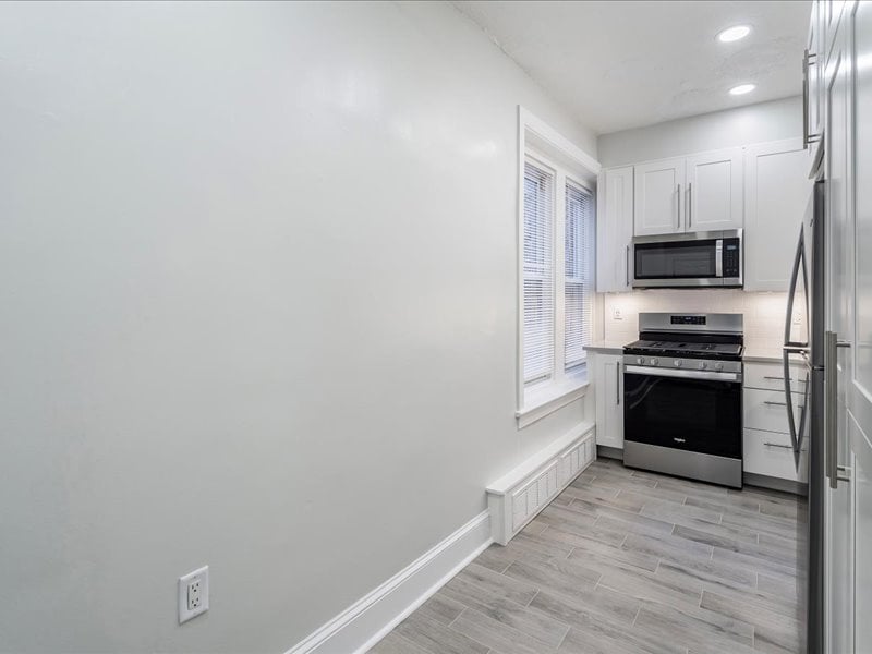 510 Millburn Avenue Apts Image 3