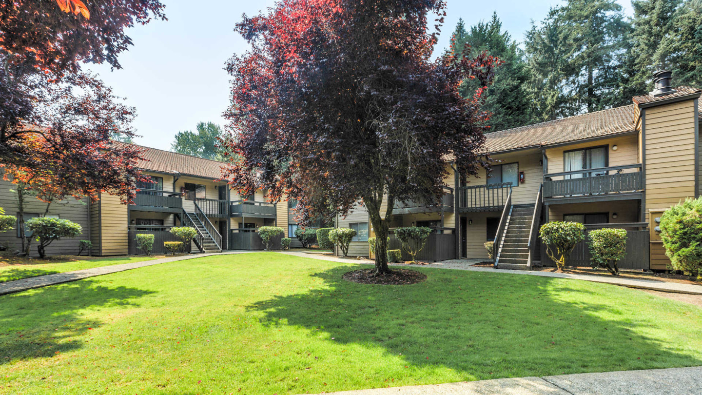 Bellevue Meadows Image 1