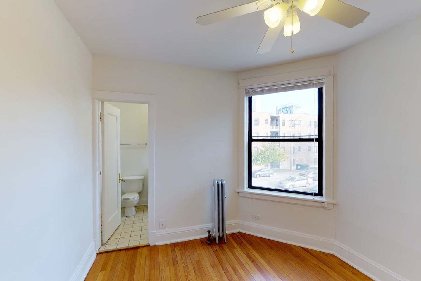 5457-5459 S. Blackstone Avenue Image 32