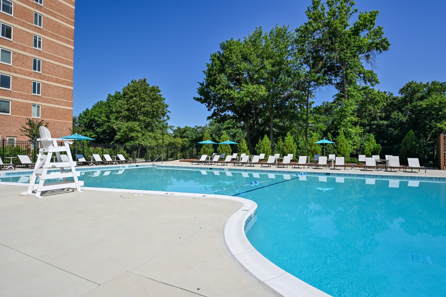 Potomac Towers Image 11