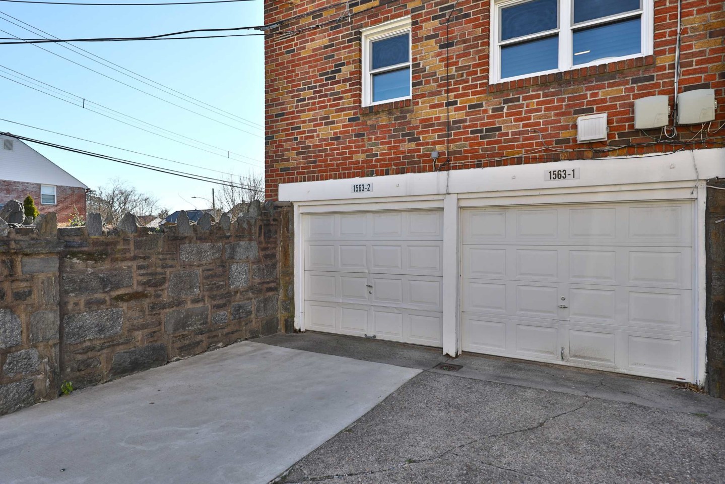 Airy Avenue Image 6