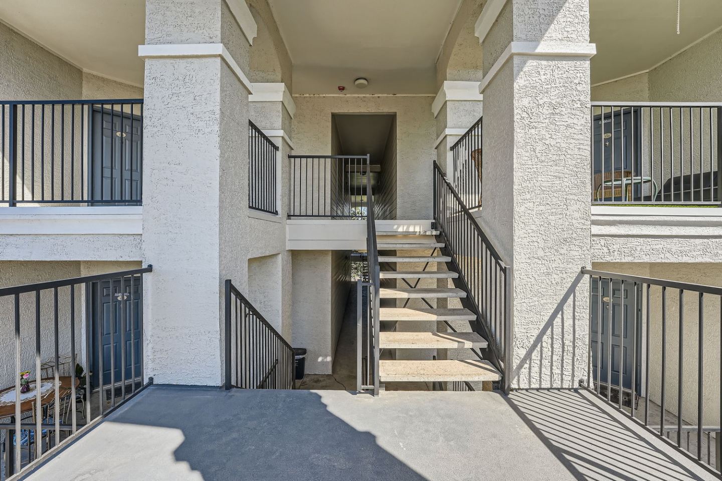 Lakeline Apartments Image 27