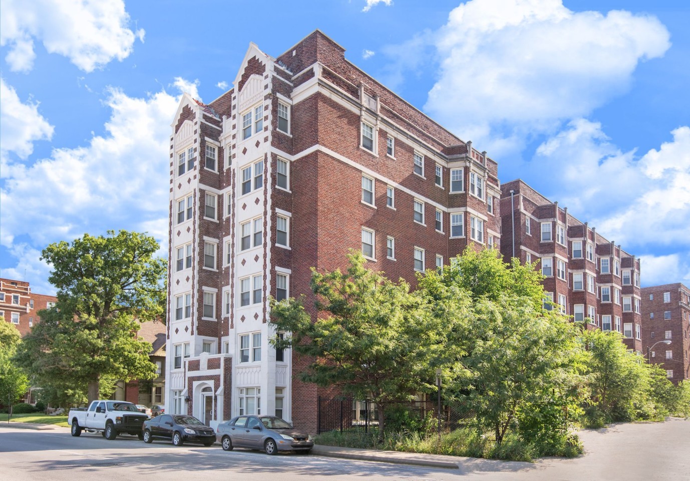 Circle City Apartments Image 19