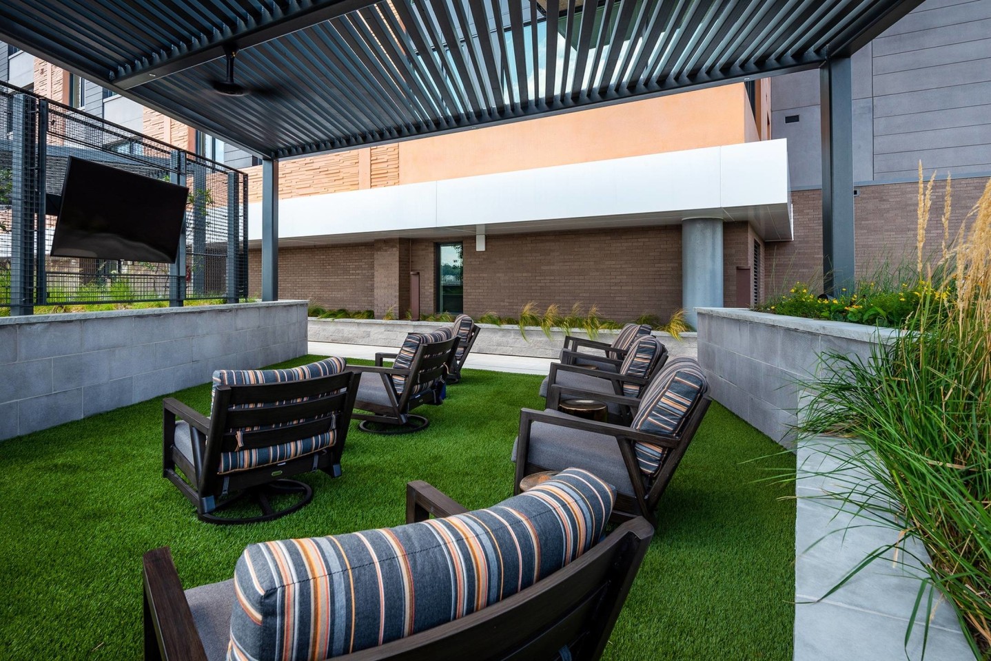 The Point at Eisenhower Square Image 30