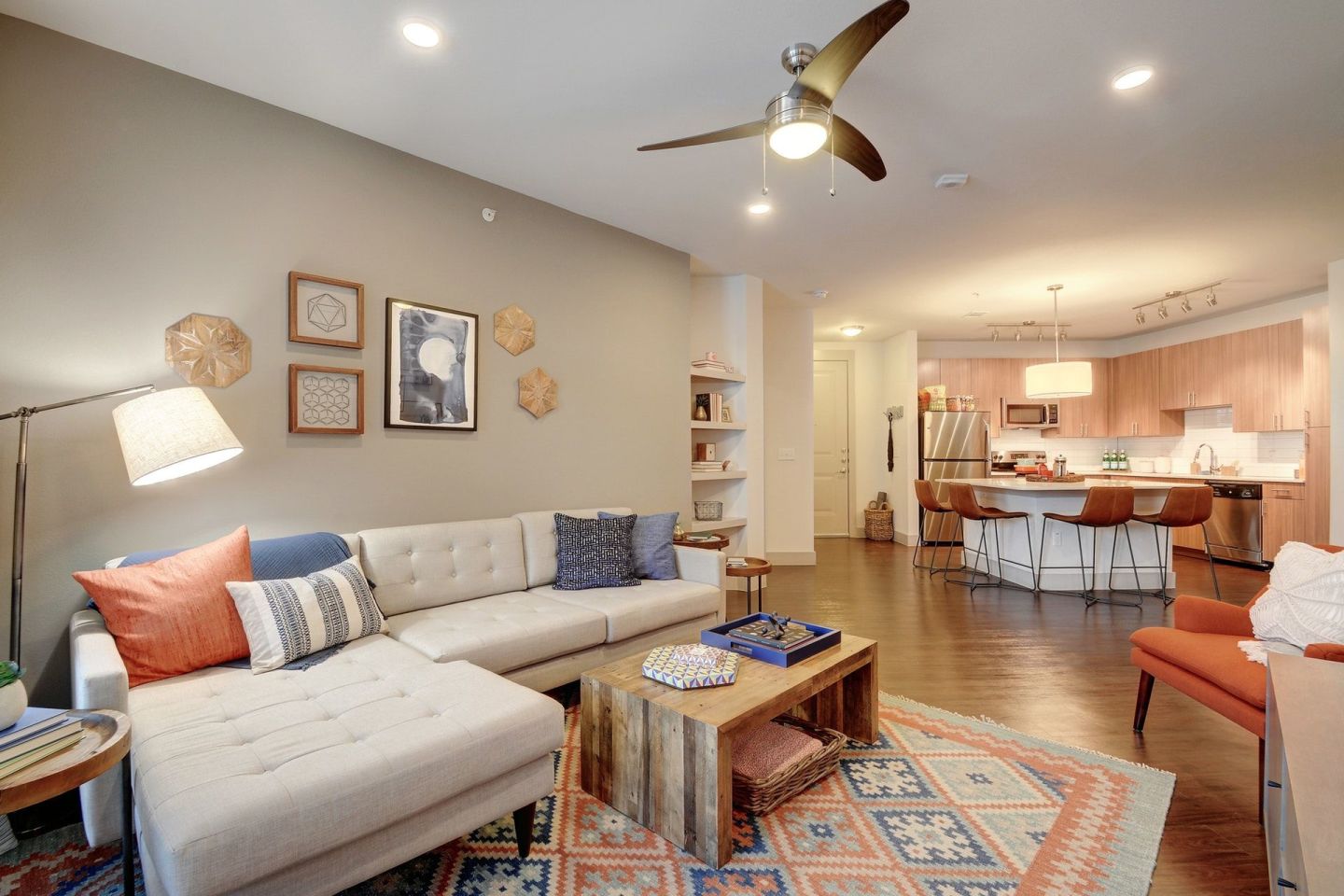 Farmhouse Image 32