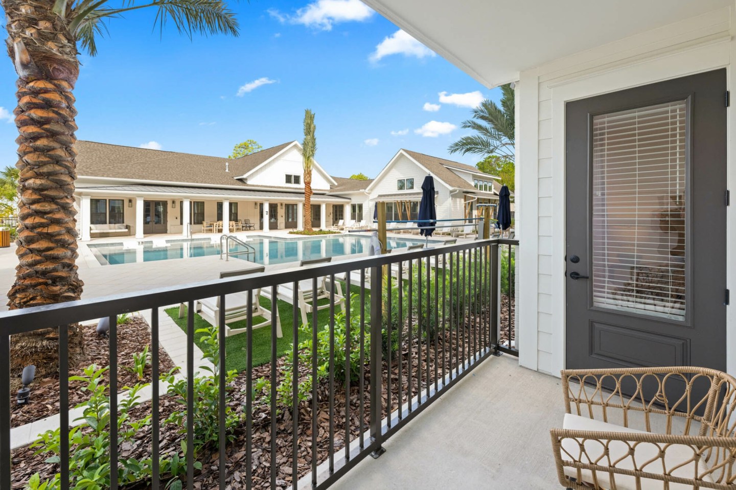 Olea Beach Haven Image 15