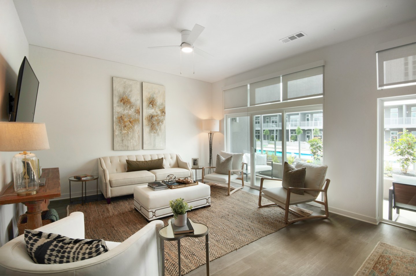 20 Midtown Image 23
