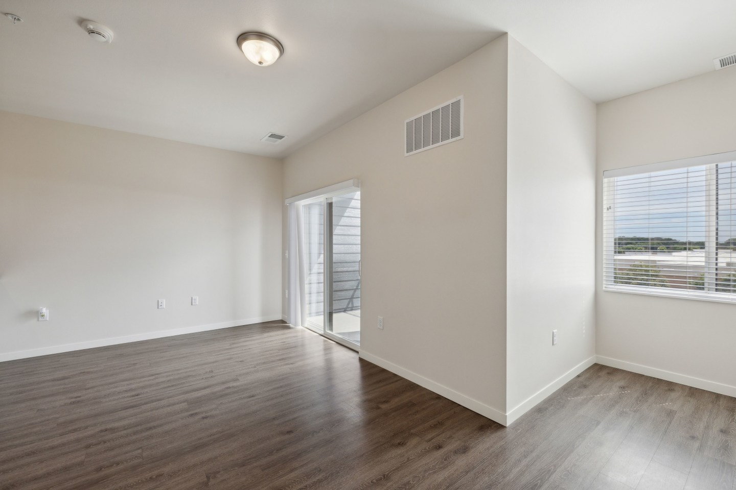Cedar Green Image 18