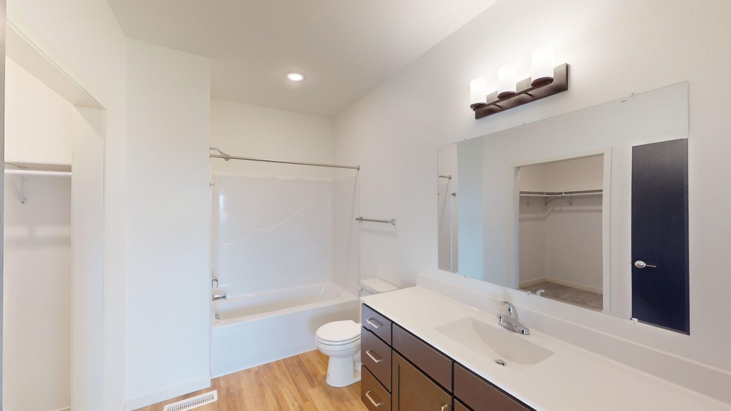 Sage Meadow Apartments & Townhomes Image 28
