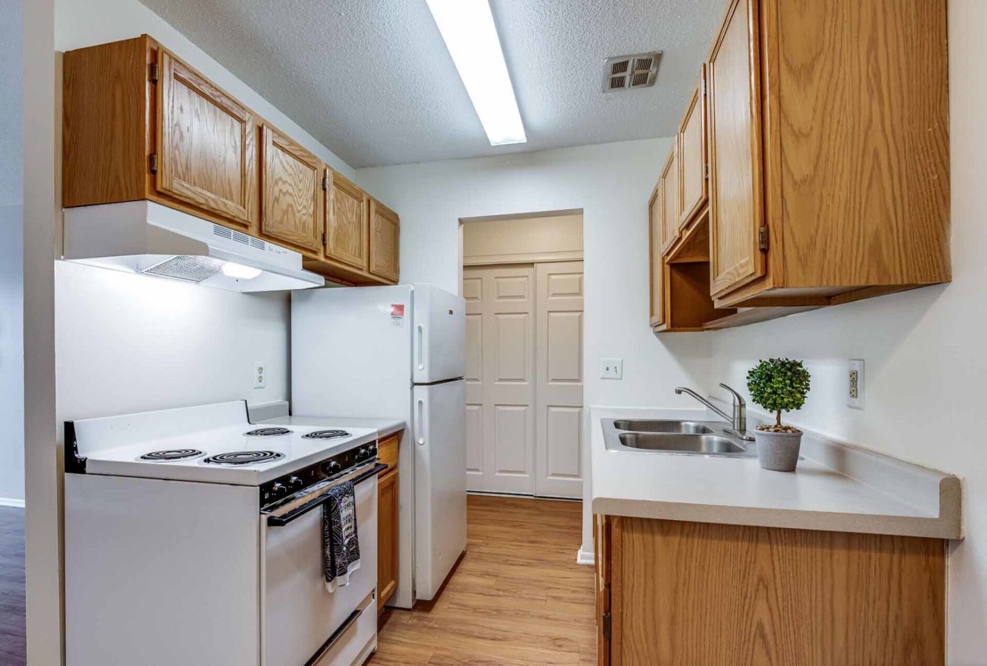 Century Oaks Apartments Image 2