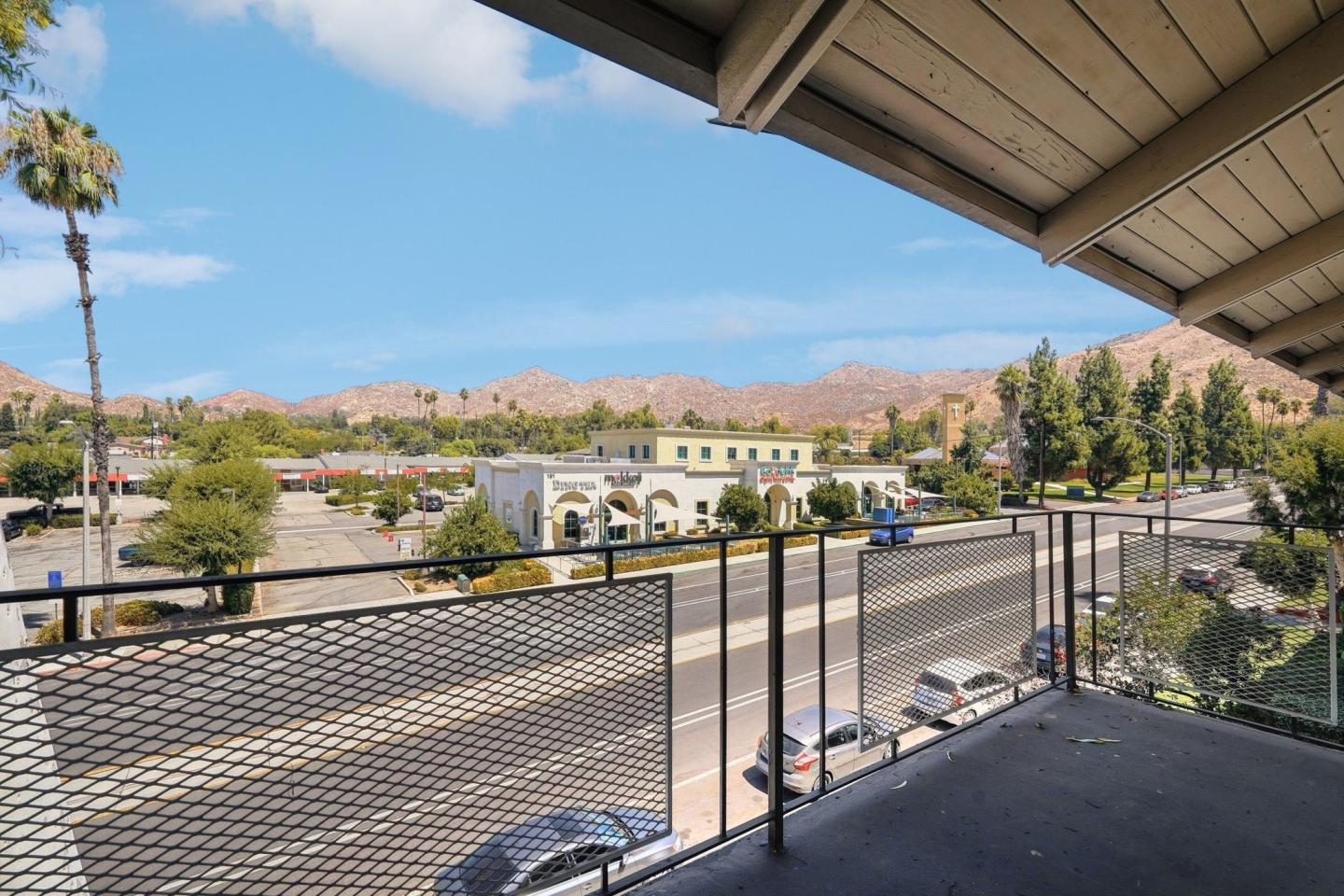 Dwell Apartment Homes Image 43