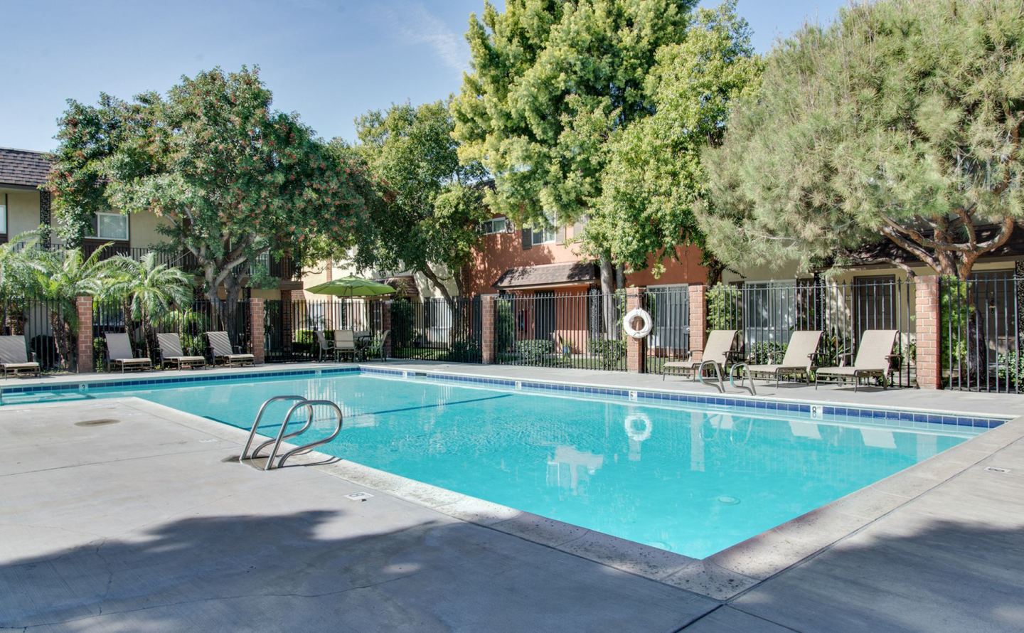 Tustin Parc Image 15