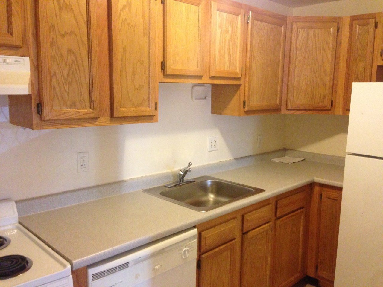 34 Gardner Street Apartments Image 6