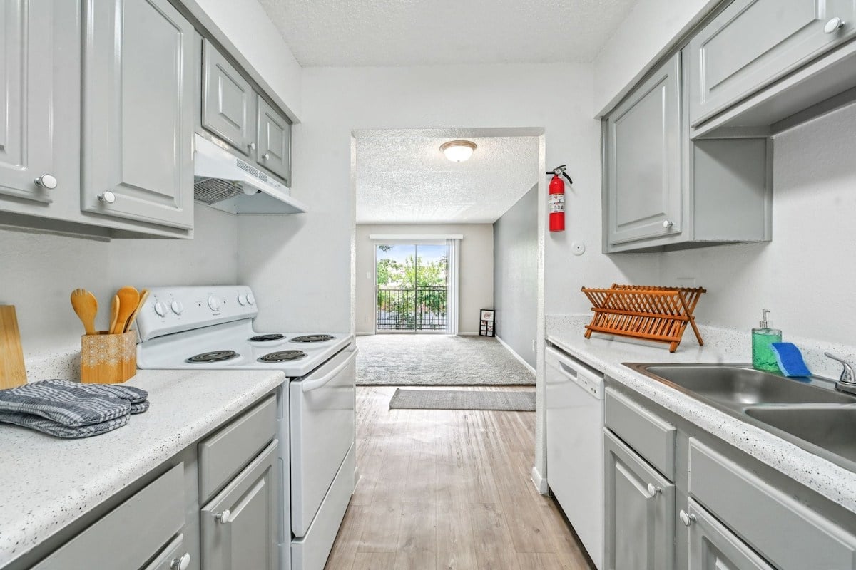 Pine Creek Apartments Image 45