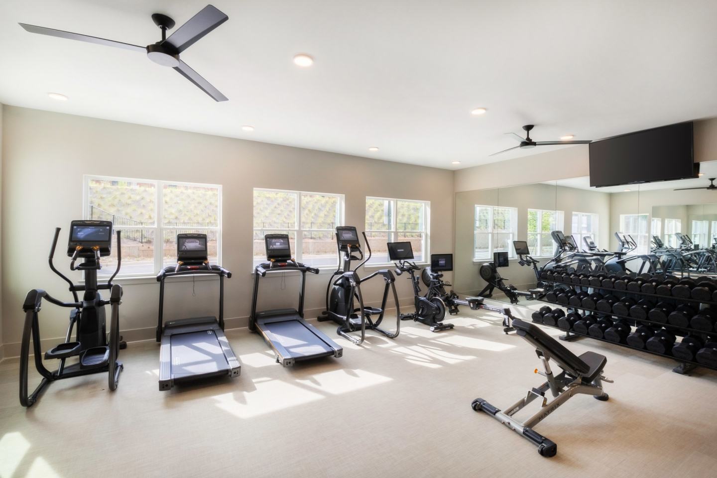 Woodlands Creekside Image 4
