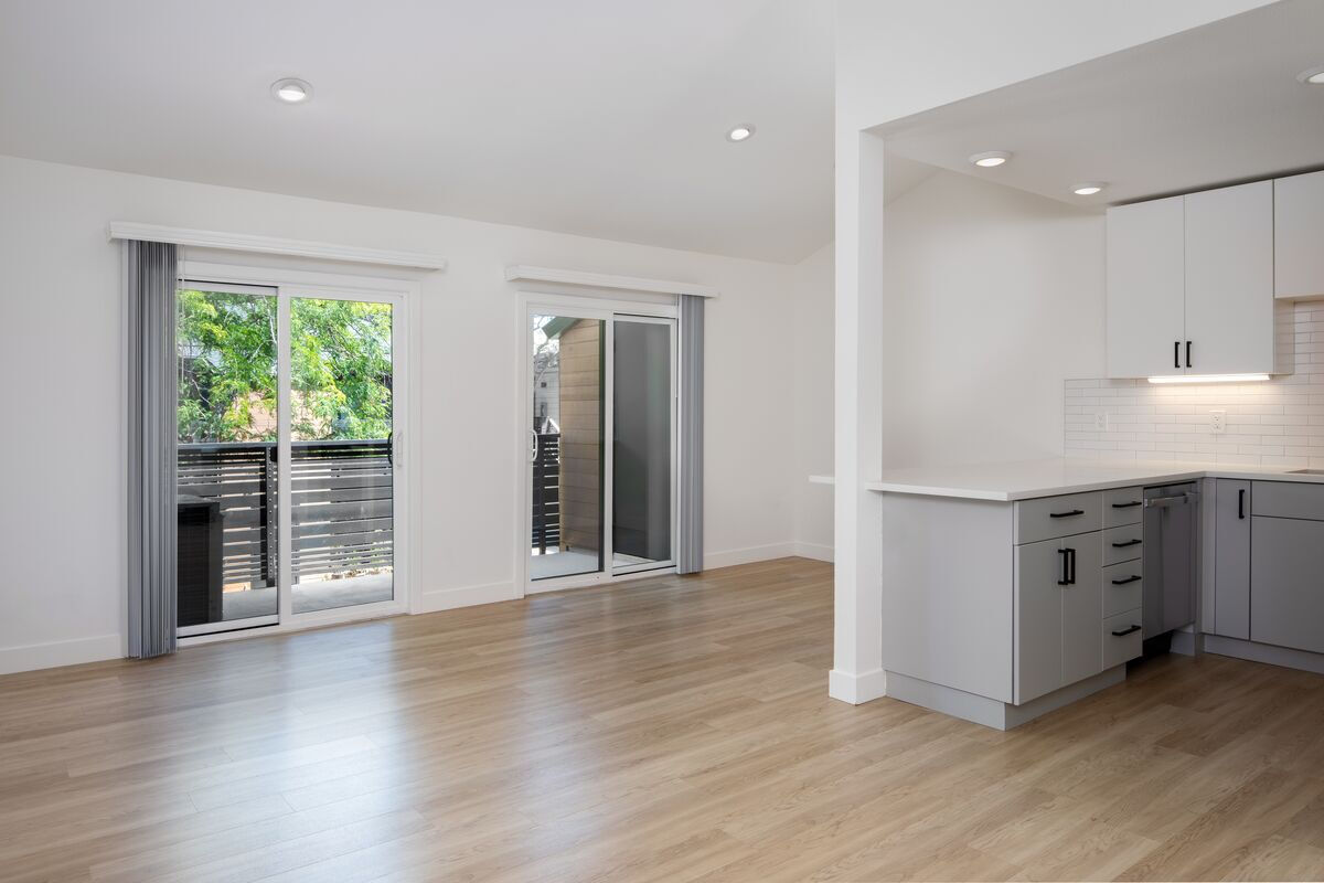 Boardwalk Apartments Image 9