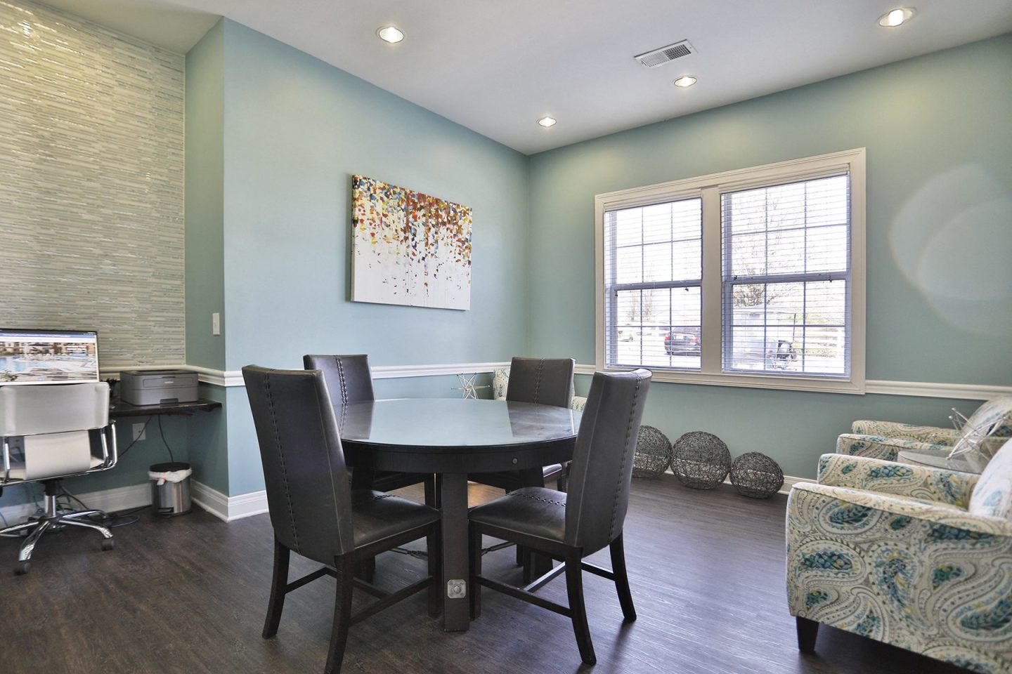 Shadow Ridge Apartments Image 18
