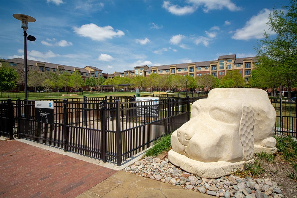 Cortland Addison Circle Image 32