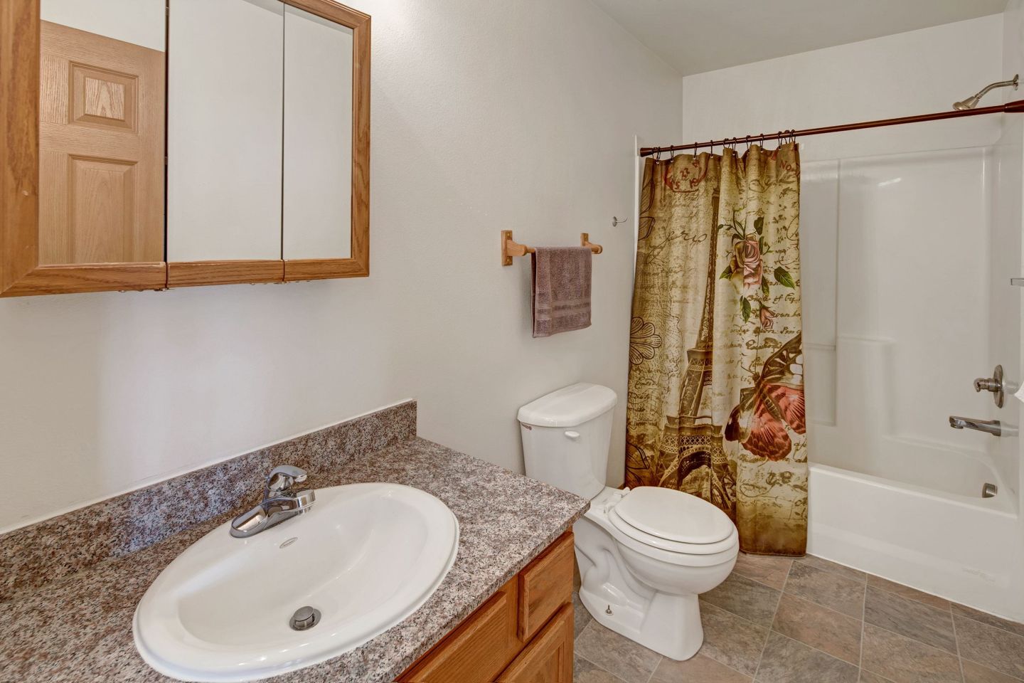 Amber Ridge Apartment Homes Image 13