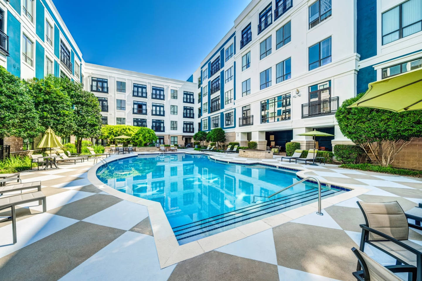 Lofts at Lakeview Image 20
