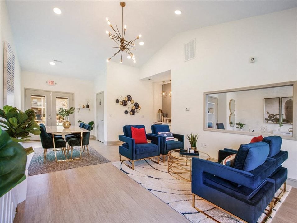 The Landing Apartment Homes Image 15