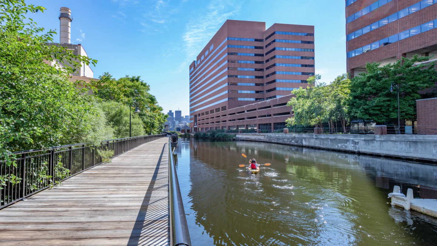 The Lofts at Kendall Square Image 71