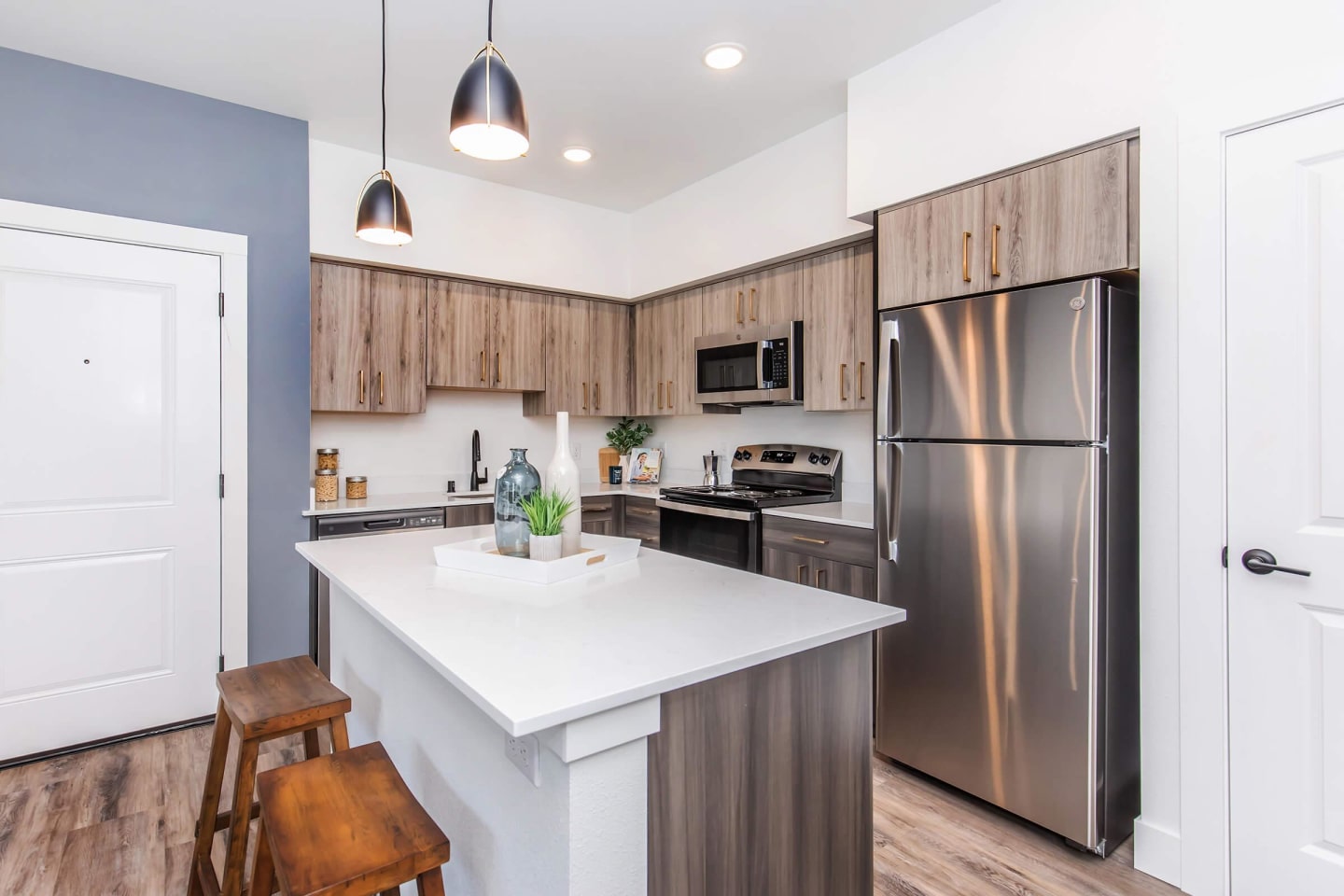 Lakeview Apartments Image 72
